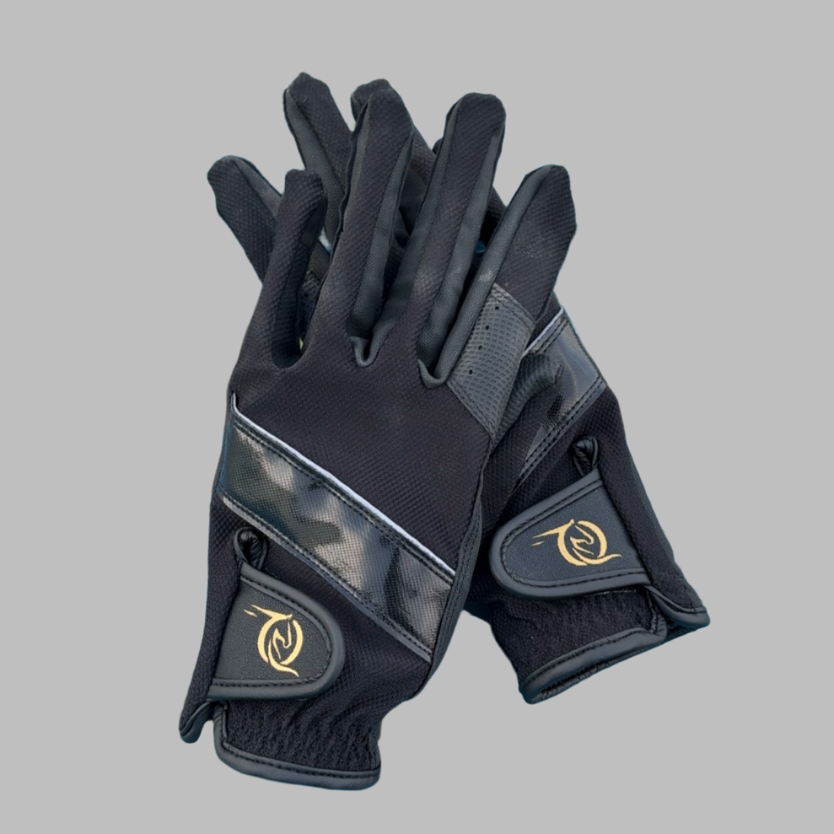 Gloves قفازات
